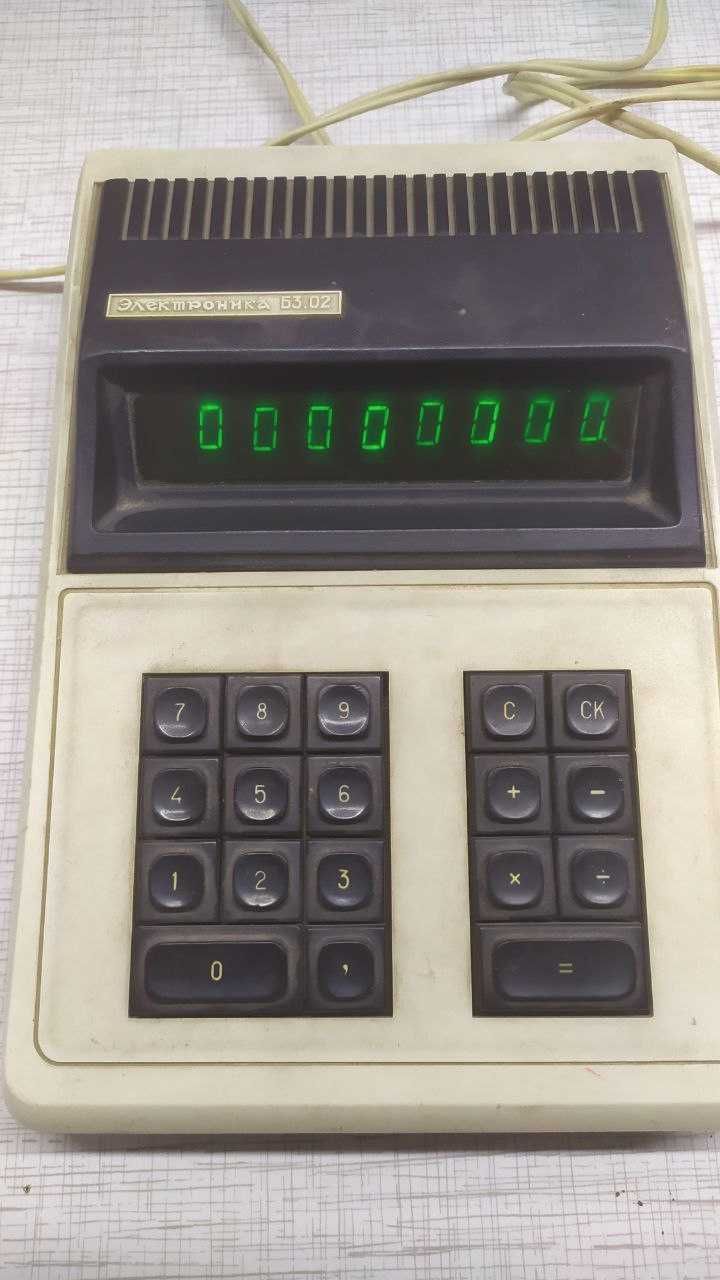 Советский калькулятор Электроника 1974г