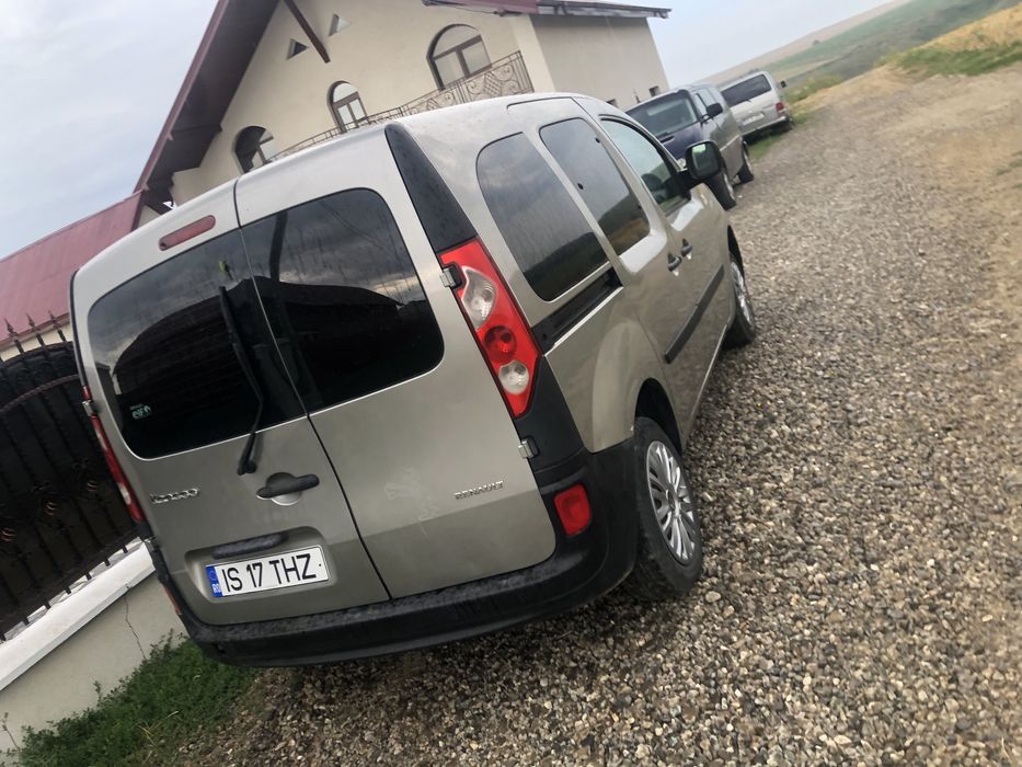 RENAULT KANGOO.  2009  1.5