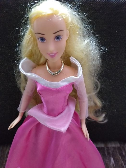 кукла Снежанка пееща, Бел пееща, Ариел пееща. Аврора, Пепеляшка32см