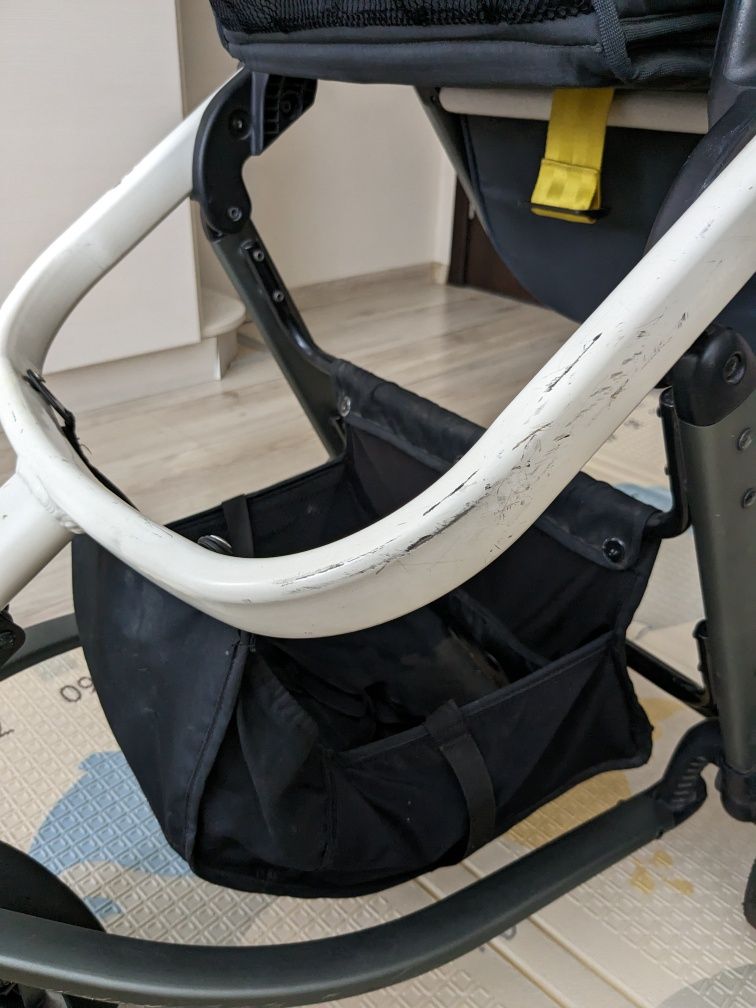 Бебешка количка Cosatto Giggle 2 +сет зимен кош и подложка за повиване