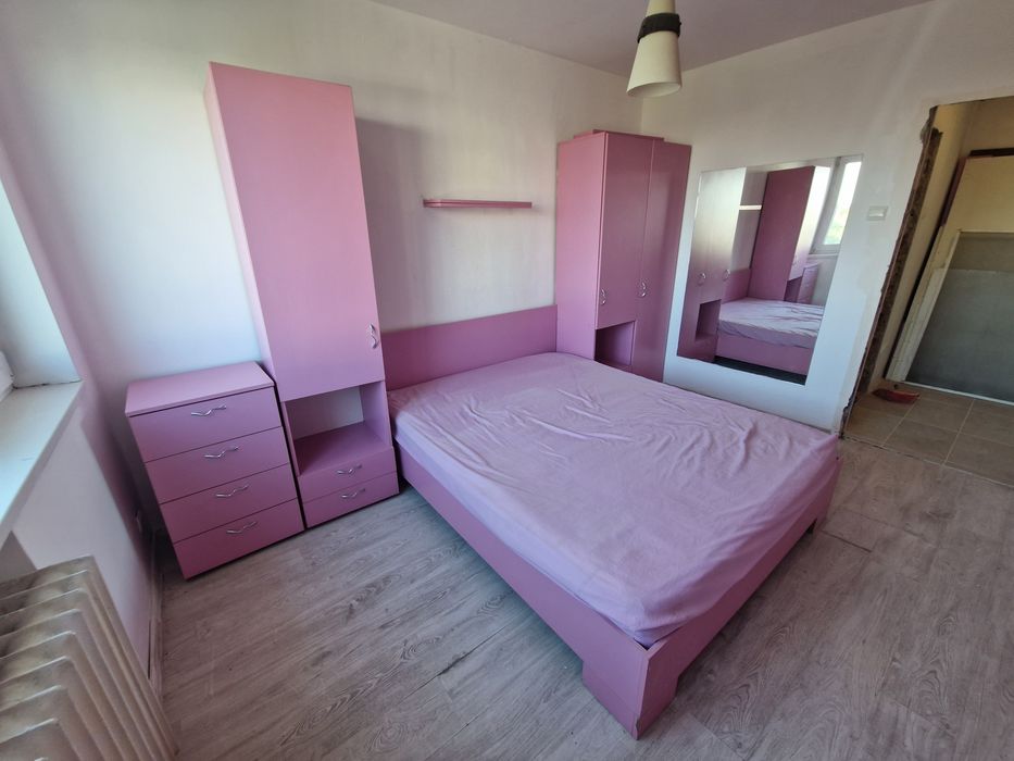 Vand mobila dormitor