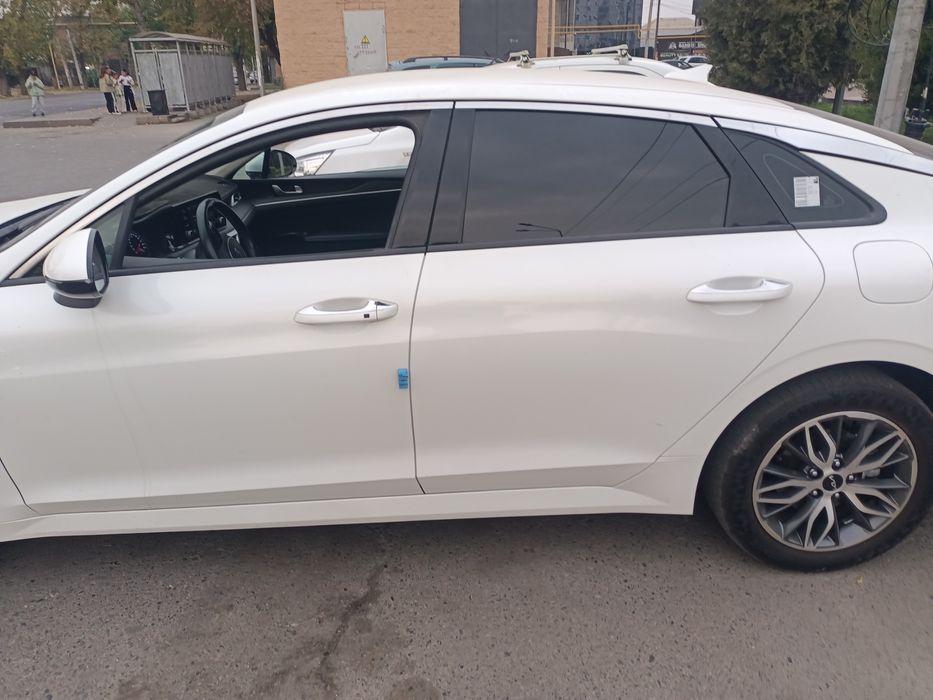 Киа к 5 сатылады 2024 , полный комплектация , вариант та  қарастырамын