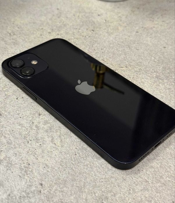 Iohone 12, 64 Gb