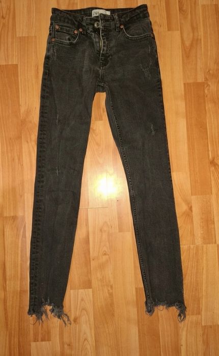 Blugi zara talie inalta