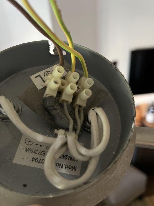 Lampa - corp de iluminat