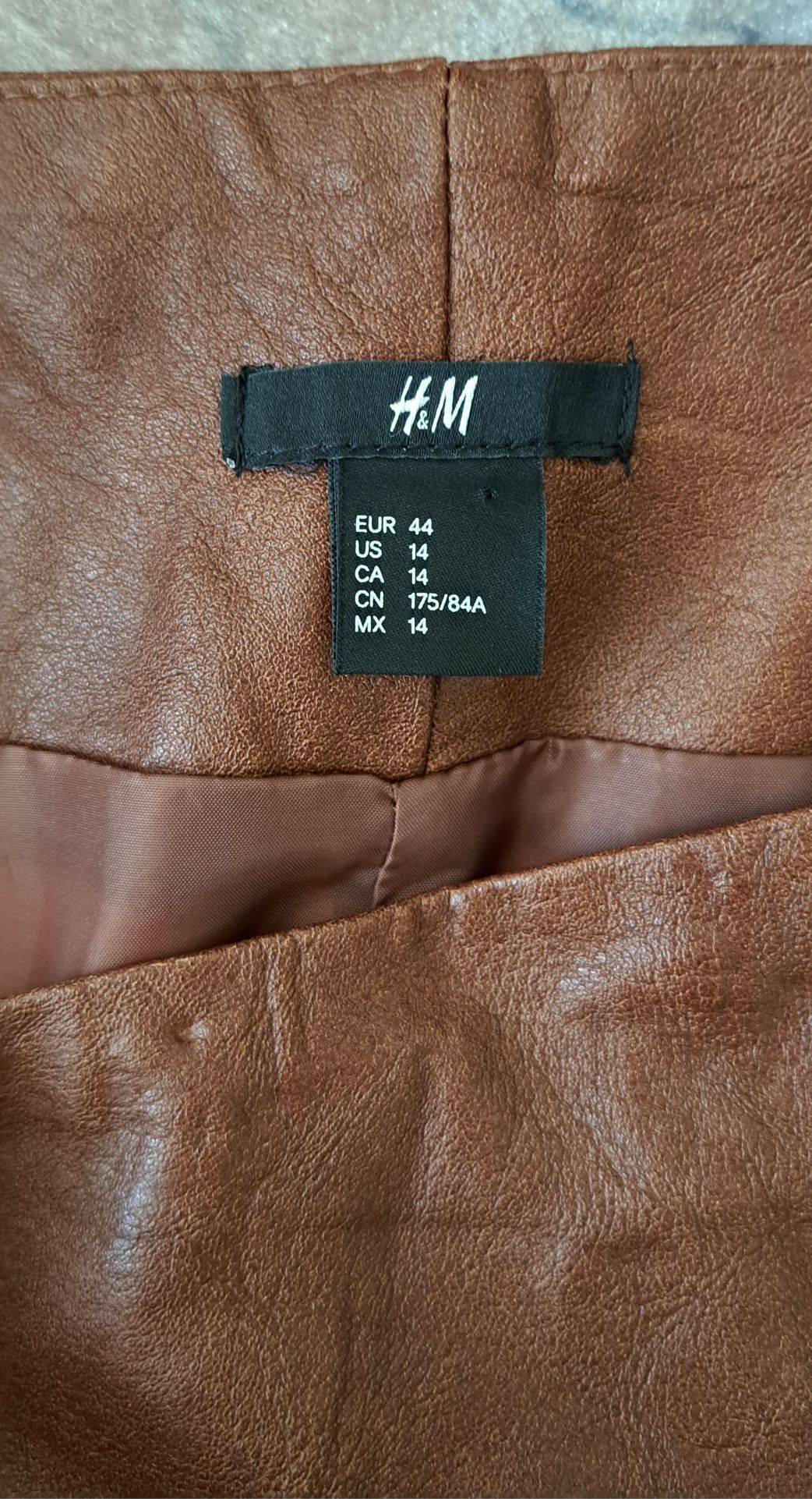 Fusta superba de la H&M