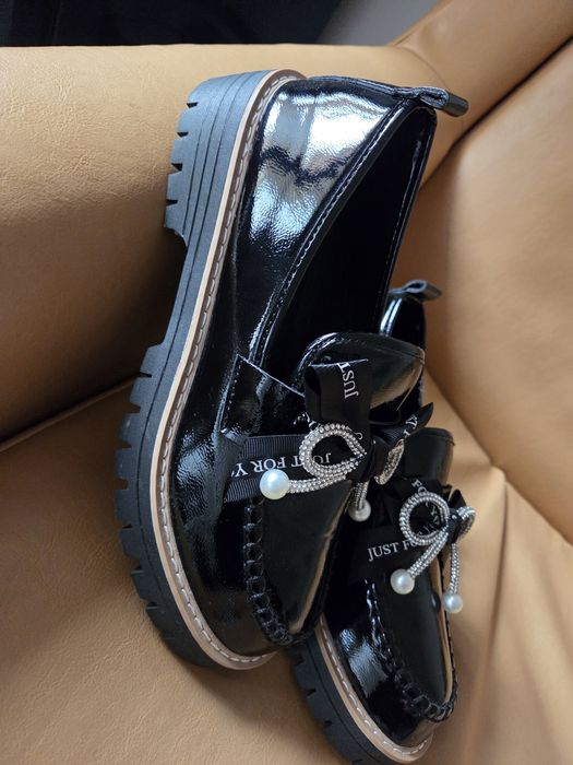 Нови дамски лофери