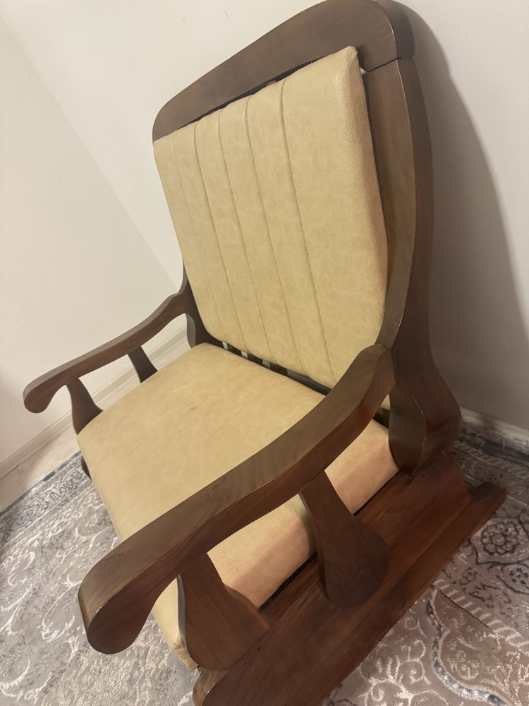 Uyga mebel.