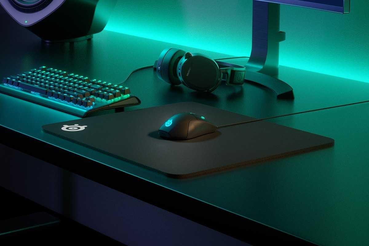 Легендарный коврик DONK и m0nesY Steelseries QCK Heavy Large