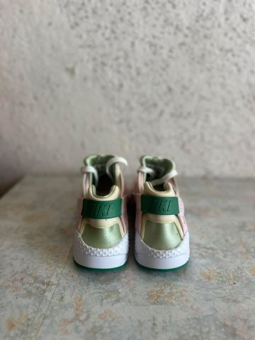 Nike Huarache Run, Номер 38 / 24см, Нови