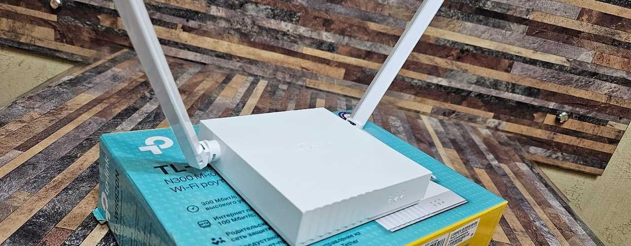 Wi-Fi роутер TP-Link TL-WR820N