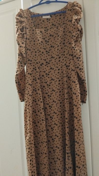 Красивое легкое платье