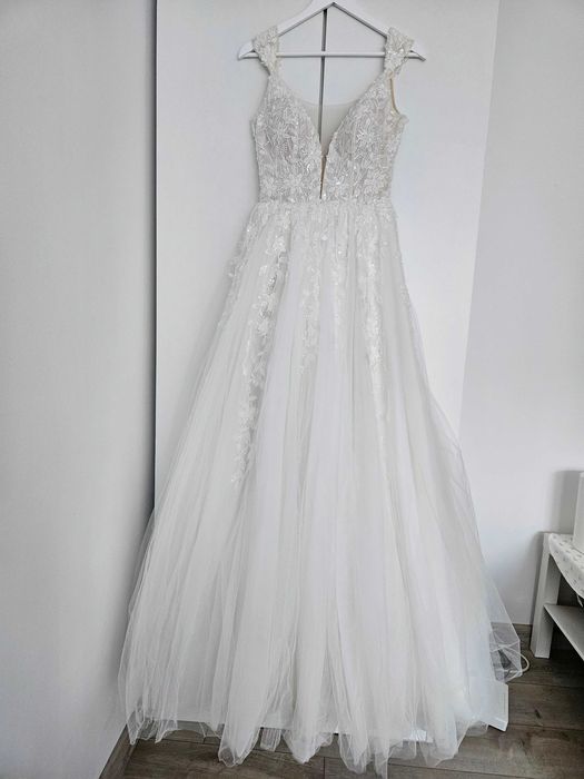 Rochie de mireasa, marimea 36, Iris Bridal
