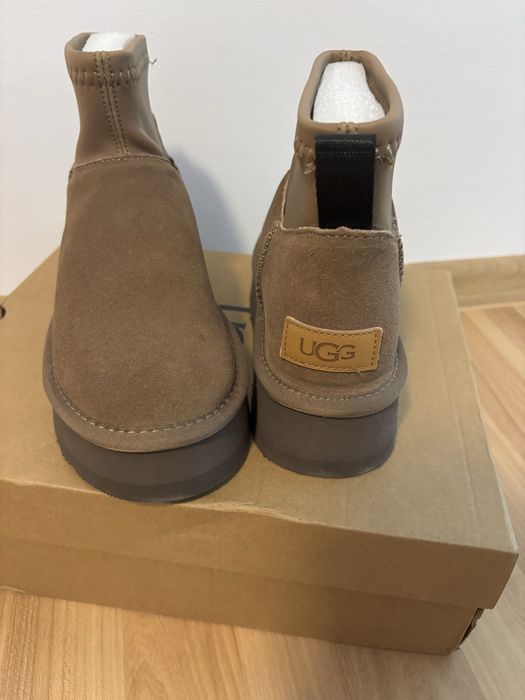 Ugg dipper marimea 36