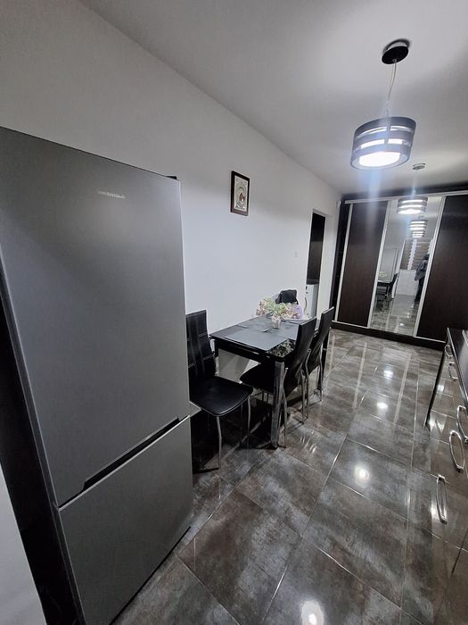 Închiriez apartament 2 camere! B-dul Dacia Bl M3