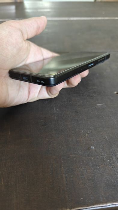 Asus Zenfone 9, Garanție, 128Gb 8Gb RAM