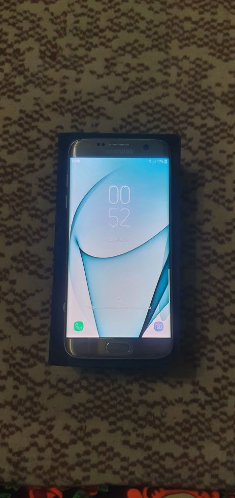 Samsung Galaxy S7 edge  ideal