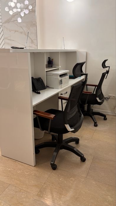 Продается ресепшен стоика