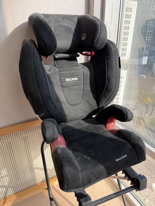 Автокресло Recaro Monza Nova в отличном состоянии