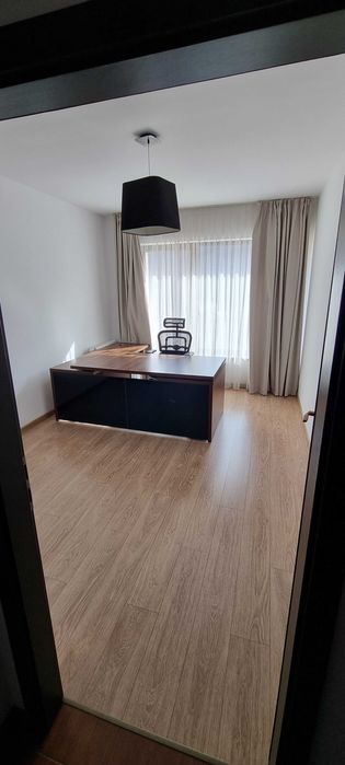 Spatiu birou camera privata zona senzationala cu parcari si aer curat