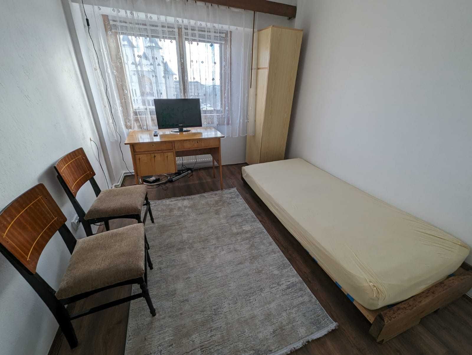 Apartament 3 camere ultracentral, 70mp, in Falticeni