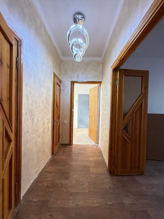 Юнусабод 8.кв 3/2/4 Срочно квартира 68.квадрат