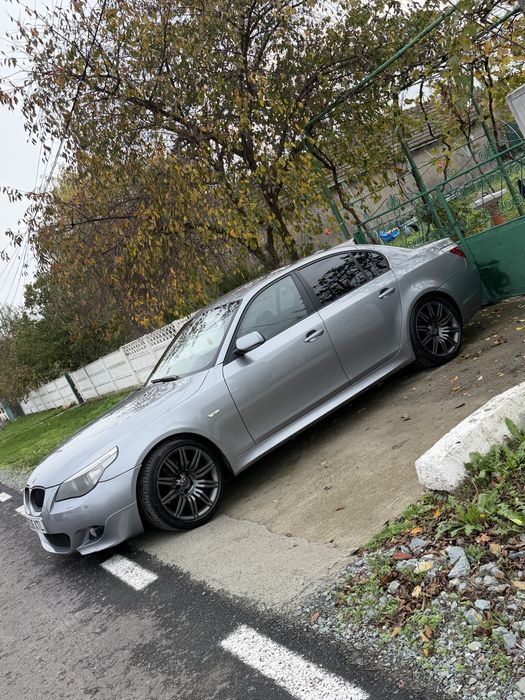 Vand bmw e 60 volan dreapta