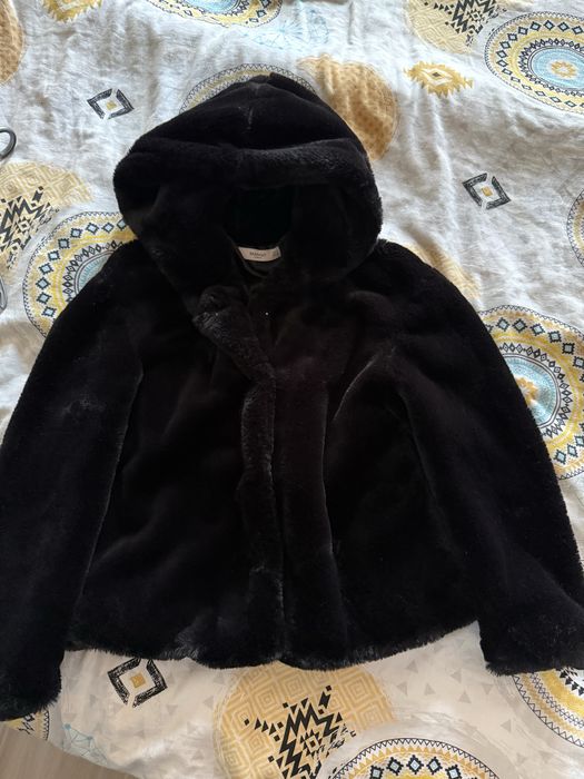 Късо палтенце Mango , яке H&M
