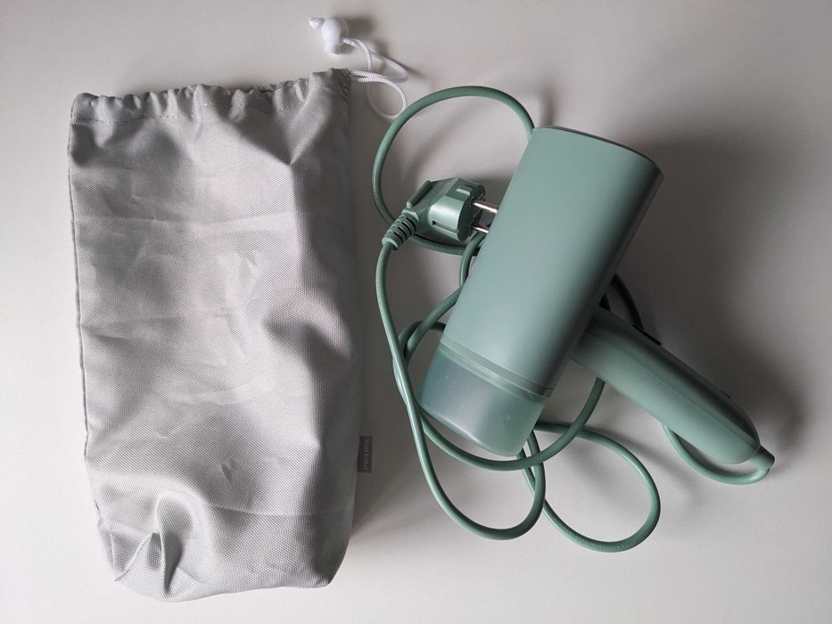 Aparat de calcat vertical cu aburi Philips Seria 3000 STH3010/70