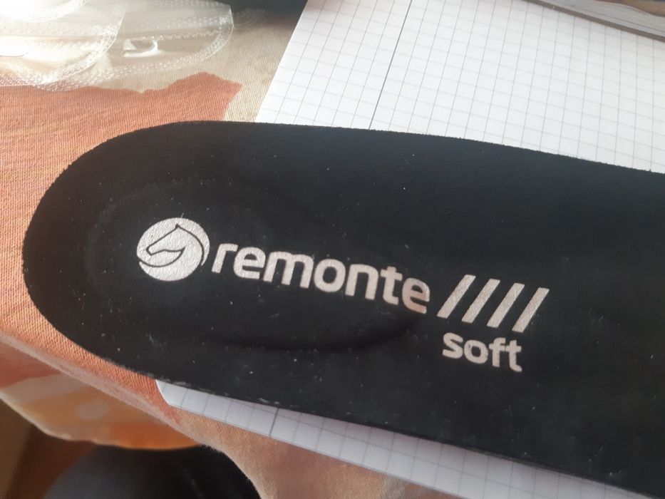 Дамски боти естественна кожа марка Remonte Tex soft