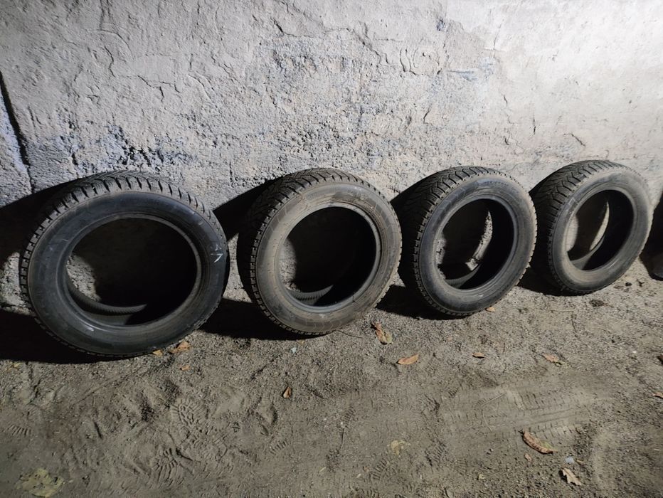 Продам зимнюю резину