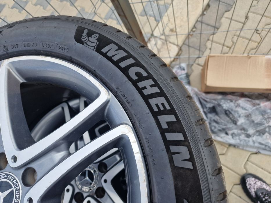 Гуми с Джанти за Mercedes S class W222 245/50 ZR 18 Michelin 2024 dot