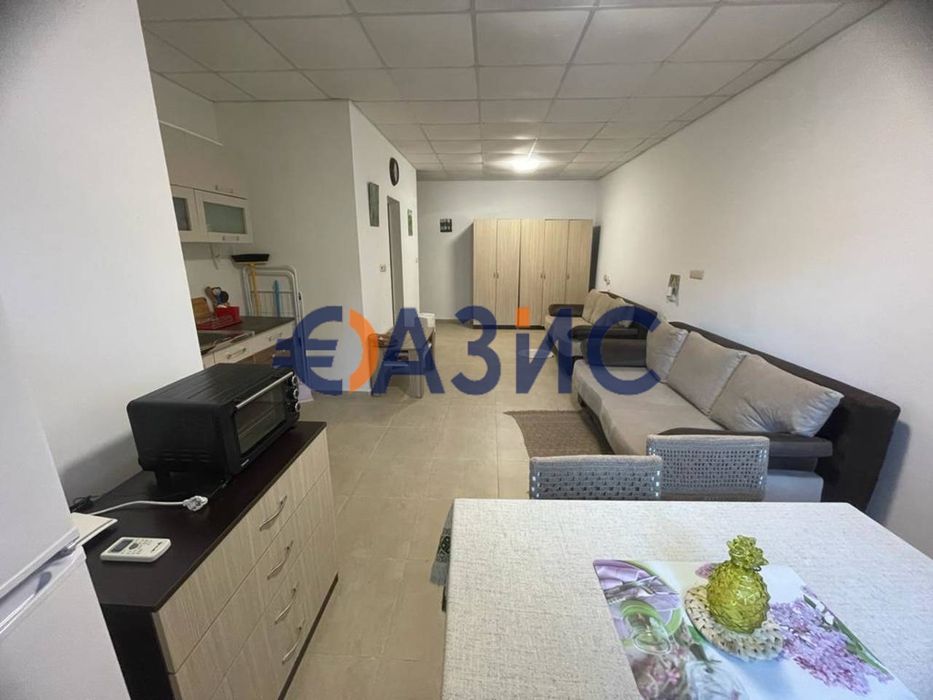 Продава се Едностаен апартамент в к.к. Слънчев бряг - 53 кв.м за 753 €/кв.м - Снимка #1