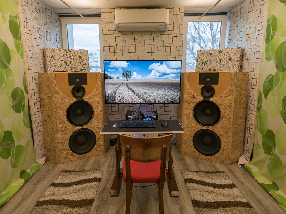 LG C1 48'' 4K 120Hz OLED HDR Smart TV