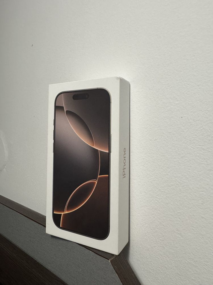 Iphone 16 pro Desert Titanium 256GB