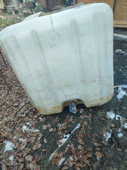 Для дачи ёмкость