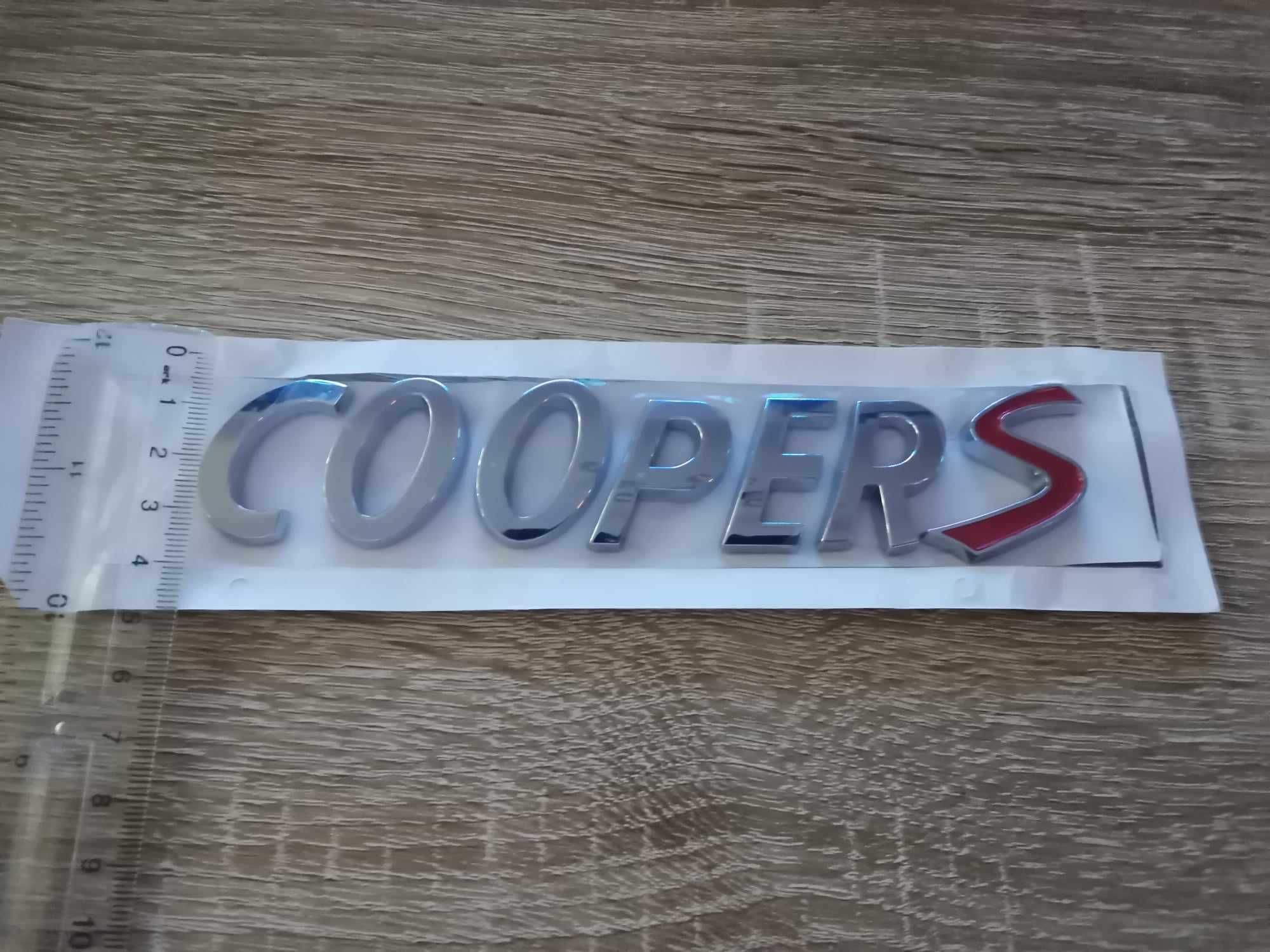 сребриста емблема MINI Cooper S