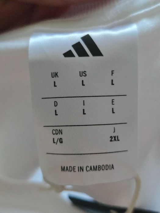 Tricou alb Adidas Original, mărimea L și XL, nou cu etichetă