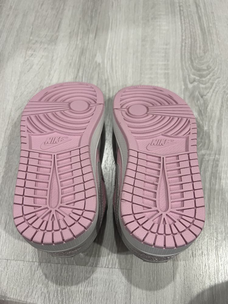 Jordan 1 Low 39 nike roz gri