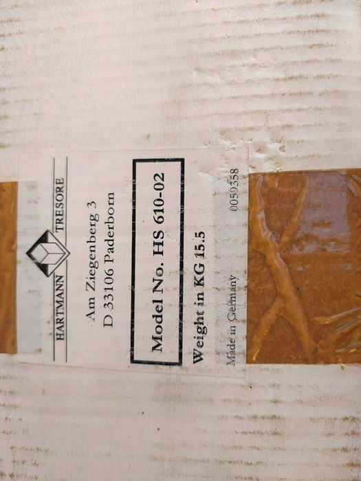 Домашен сейф-каса