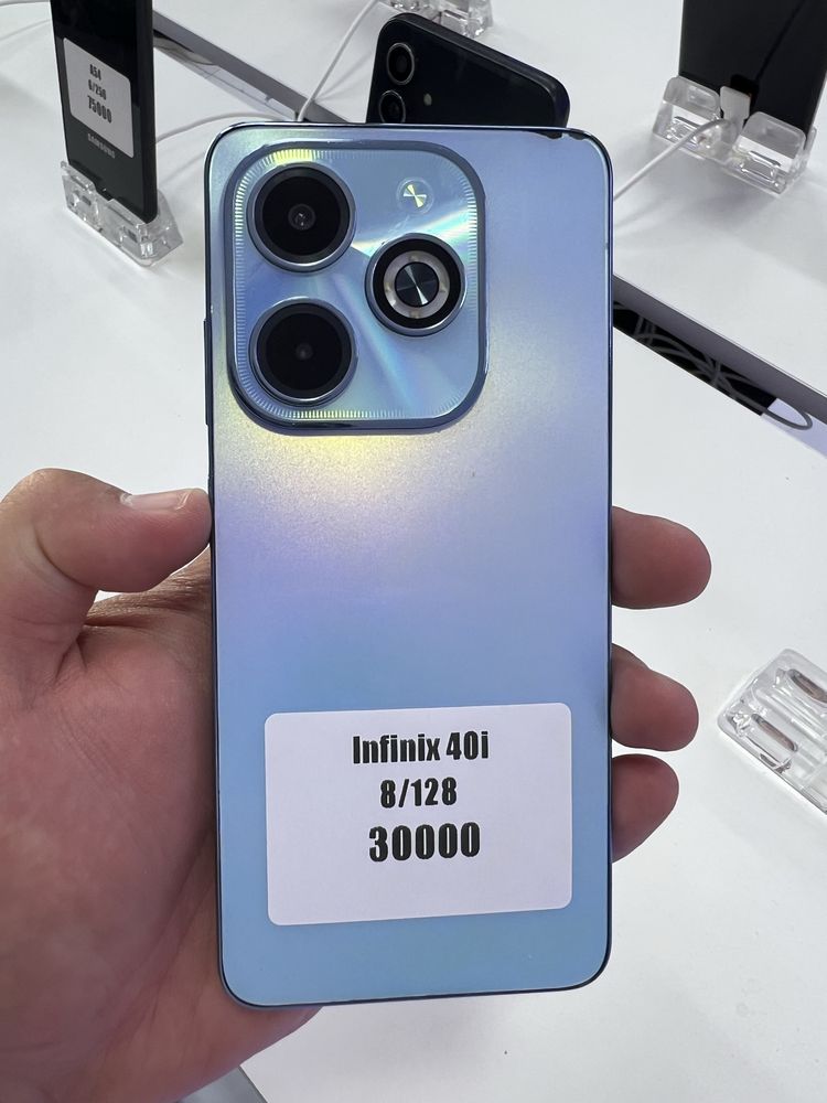 Infinix 40i  128gb  ozu 8 все работает