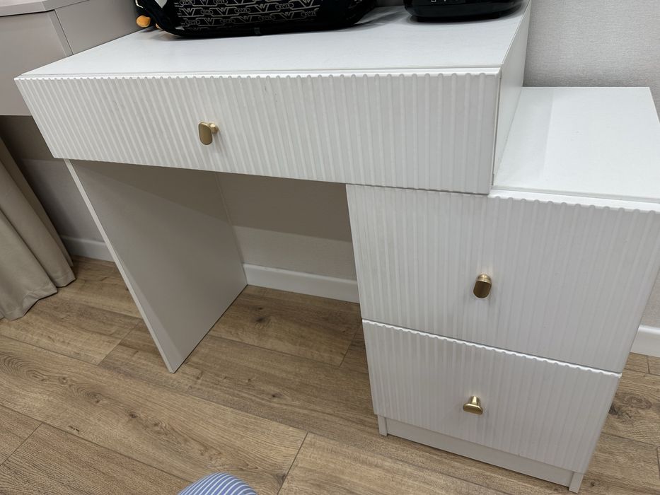 Тумба стол для компьютера для уроков