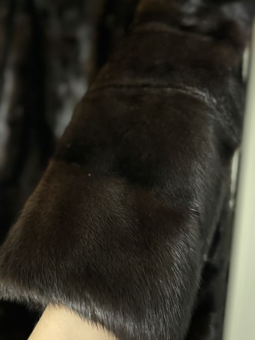 Шуба норковая руки отстегиваются! мех натуральный не крашенный