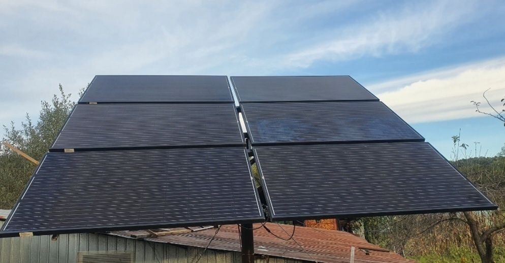 Traker solar panouri fotovoltaice