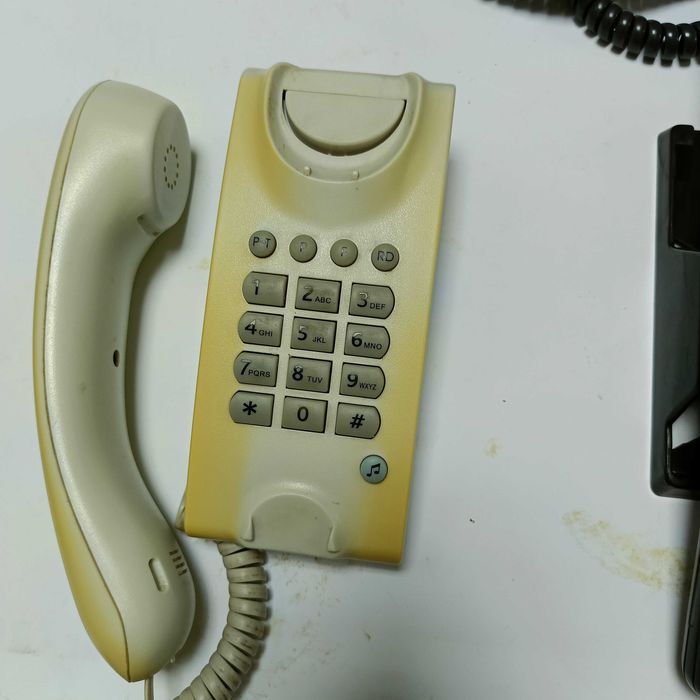 Стационарни телефони