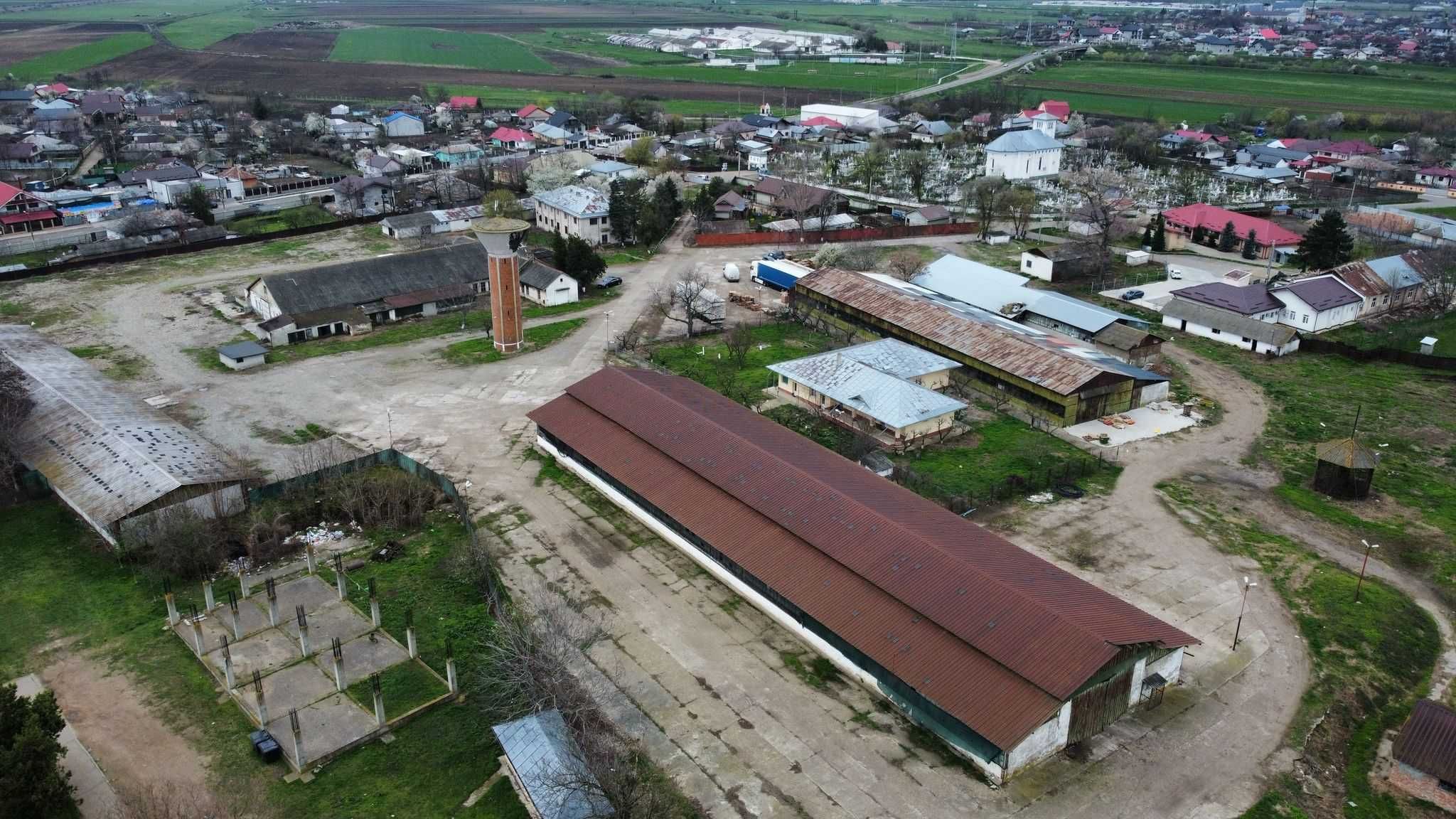 De vanzare bază recepție cereale  în Zorleni - Barlad, jud. Vaslui