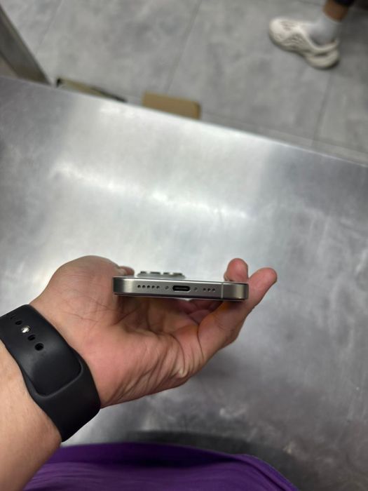 Iphone 15 pro 128 gb