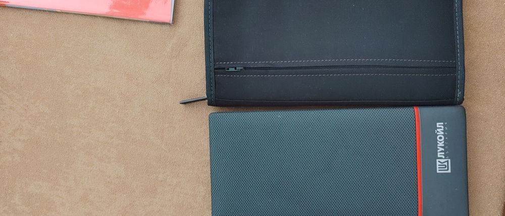 Продавам визитници