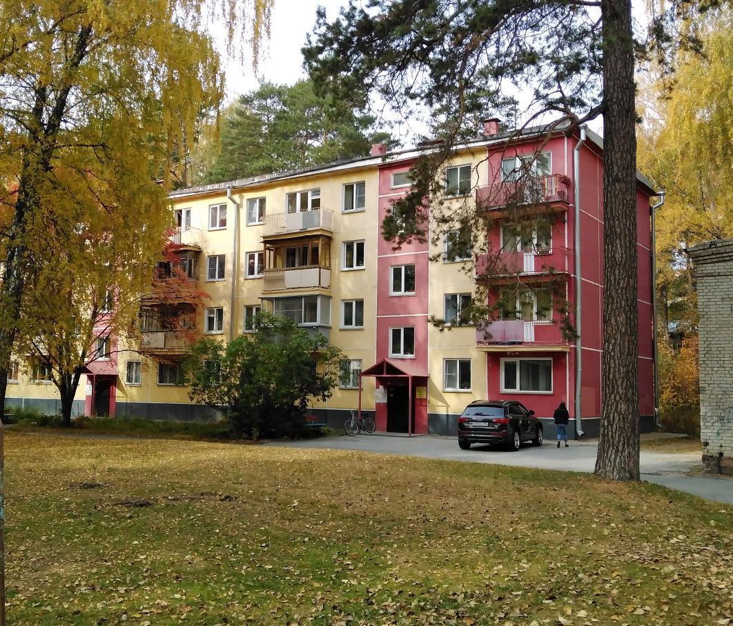 Сдается 3 комнатная квартира