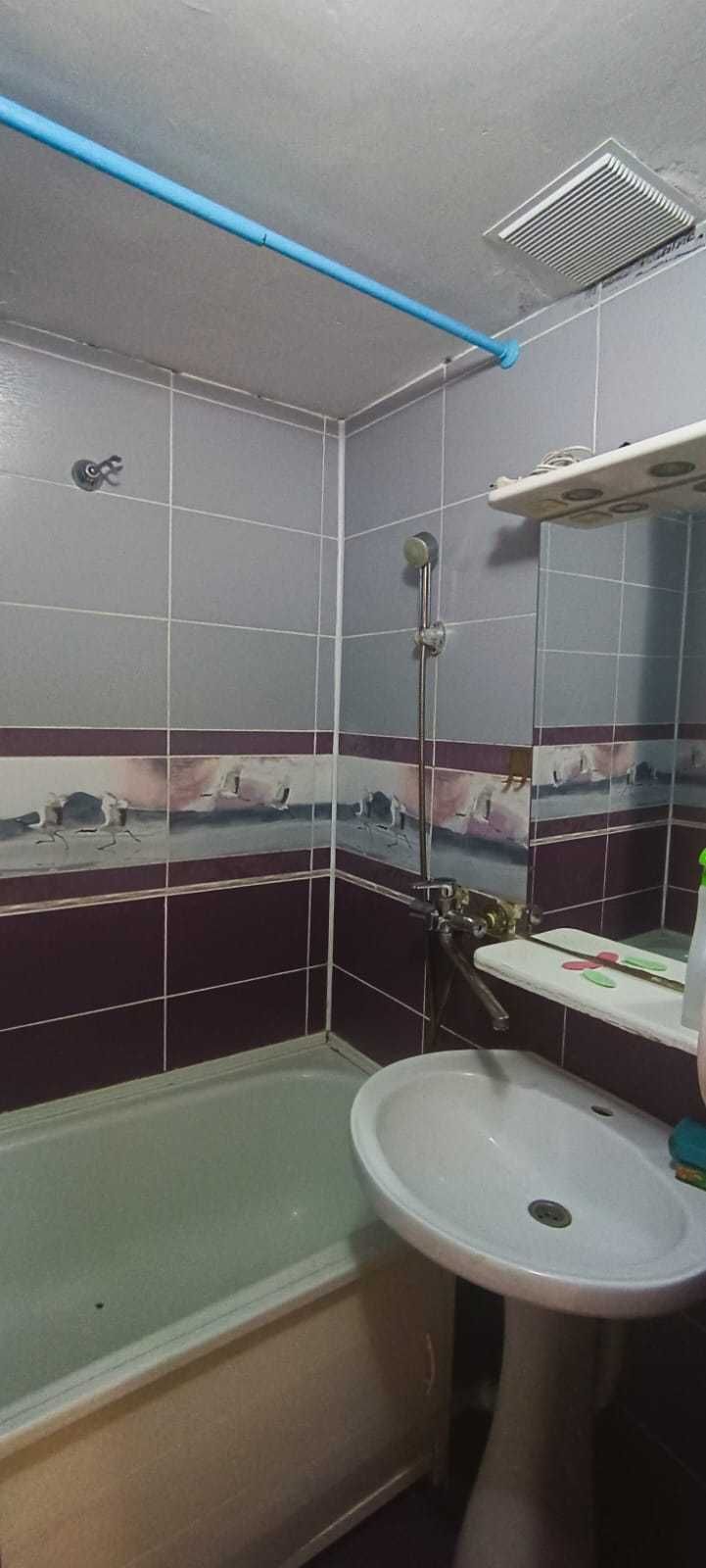 Продам 1 к.кв. в 11 микр-не